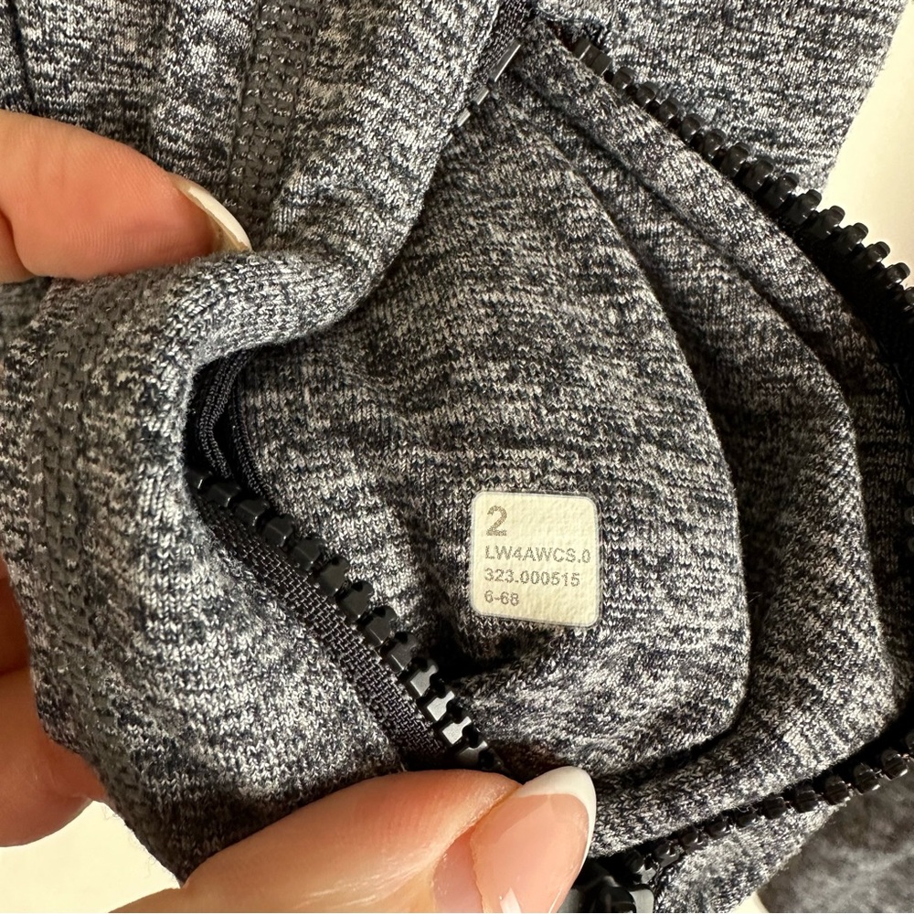 Lululemon Define Jacket - Picture 11 of 11